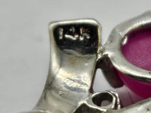 Load image into Gallery viewer, 0688: Vintage: 14ct White Gold necklace (46cm) Star Ruby Diamond Pendant- splendid