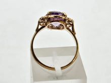 Cargar imagen en el visor de la galería, 0789: Vintage: Rare: 9ct Gold Lilac Amethyst Heart Set Ring- Date-Mark 1959 - 65 years old
