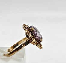 Cargar imagen en el visor de la galería, 0789: Vintage: Rare: 9ct Gold Lilac Amethyst Heart Set Ring- Date-Mark 1959 - 65 years old