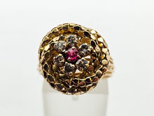 Cargar imagen en el visor de la galería, 0762: Vintage 18ct Gold Ruby Diamonds Statement Ring- remarkable