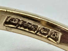 Cargar imagen en el visor de la galería, 0824: Vintage: 9ct Gold Emerald Cut Purple Amethyst Cocktail Ring- a rare find