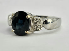 Cargar imagen en el visor de la galería, 0773: Vintage: 18ct White Gold Royal Blue Sapphires Diamonds Ring- crisp, clean, sparkling, nice weight