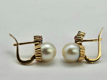 Load image into Gallery viewer, 0793: Vintage: 14ct Gold Pearls, Rubies, Iolites Stud Earrings- superb, reassuring weight