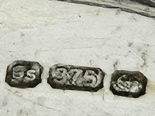 Load image into Gallery viewer, 6256 Vintage; Spectacular: 9ct White Gold Blue & White Natural Diamonds (1.73ct) Cocktail Ring