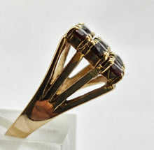 Load image into Gallery viewer, 6301 Vintage: 9ct Gold Rich Red Garnets Geometric Set Ring- From 1979