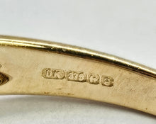 Load image into Gallery viewer, 1267 Vintage: 9ct Gold Princess Cut Lilac Amethyst Topaz Cocktail Ring