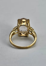 Load image into Gallery viewer, 6250 Vintage: 9ct Gold Large Pink Quartz Cocktail Ring
