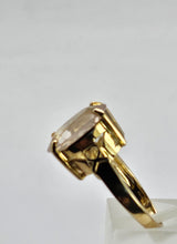 Load image into Gallery viewer, 6250 Vintage: 9ct Gold Large Pink Quartz Cocktail Ring