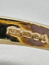 Load image into Gallery viewer, 1319: Vintage: 9ct God Large "Carbuncle" Lavender Jade Cocktail Ring - delightful, nice weight
