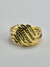 Load image into Gallery viewer, 0991 Vintage: Statement 9ct Gold 42 Yellow Diamonds Dress Ring