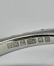 Load image into Gallery viewer, 1015: Vintage: 18ct White Gold Blood Red Ruby Diamonds Cluster Ring- Exquisit