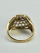 Cargar imagen en el visor de la galería, 1313: Vintage: Statement 9ct Gold Violet Blue Iolites Cocktail Ring- extraordinary
