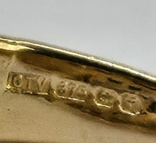 Cargar imagen en el visor de la galería, 1313: Vintage: Statement 9ct Gold Violet Blue Iolites Cocktail Ring- extraordinary