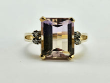 Cargar imagen en el visor de la galería, 1329: Vintage: 9ct Gold Emerald Cut Ametrine Diamonds Cocktail Ring