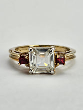 Load image into Gallery viewer, 1037: Vintage: 9ct Gold Glacier Zircon Tequila Sapphires Dress Ring- gorgeous combination