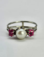 Load image into Gallery viewer, 0810: Vintage: 18ct White Gold Cultured Pearl Rubies 3_Stone Ring- eclectic design