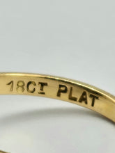 Load image into Gallery viewer, 6397: Vintage: 18ct Gold Platinum Amethyst Diamonds Cluster Ring