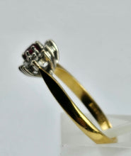Load image into Gallery viewer, 1073: Vintage: 18ct Gold Ruby 14 Diamonds Cluster Ring-lovely sparkle