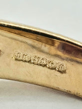 Load image into Gallery viewer, 6337 Vintage: 9ct Gold Large Emerald Cut Amethyst Glacier Topaz Cocktail Ring