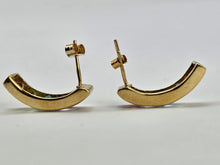 Load image into Gallery viewer, 0969: Vintage: 9ct Gold Princess Cut Multi-Gem Stud Earrings-