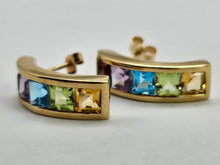 Load image into Gallery viewer, 0969: Vintage: 9ct Gold Princess Cut Multi-Gem Stud Earrings-