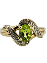 Load image into Gallery viewer, 0986: Vintage: 9ct Gold Illusion Set Peridot Diamonds Bypass Ring- eclectic beauty.
