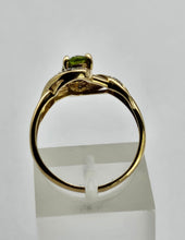 Load image into Gallery viewer, 0986: Vintage: 9ct Gold Illusion Set Peridot Diamonds Bypass Ring- eclectic beauty.