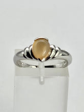 Load image into Gallery viewer, 1049: Vintage: 9ct White Gold Cabochon Cut Opal Solitaire Ring