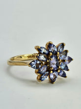 Load image into Gallery viewer, 1065: Vintage: 9ct Gold Violet Blue Tanzanites Flower Cluster Ring