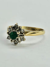 Load image into Gallery viewer, 1061: Vintage: 18ct Gold Emerald Diamonds Flower Head Ring- From 1975