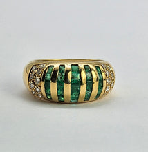 Load image into Gallery viewer, 6304 Vintage: 18ct Gold Art Deco Style Cocktail Ring- exquisite statement