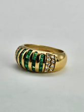 Load image into Gallery viewer, 6304 Vintage: 18ct Gold Art Deco Style Cocktail Ring- exquisite statement