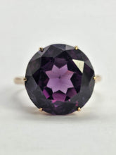 Load image into Gallery viewer, 6317 Vintage: 9ct Rose Gold Round Cut Purple Sapphire Solitaire Ring