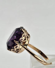 Load image into Gallery viewer, 6317 Vintage: 9ct Rose Gold Round Cut Purple Sapphire Solitaire Ring