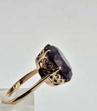 Load image into Gallery viewer, 6317 Vintage: 9ct Rose Gold Round Cut Purple Sapphire Solitaire Ring