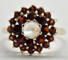 Load image into Gallery viewer, 0985: Vintage: Rare: 9ct Gold Moonstone 24 Garnets Cluster Ring-From 1974