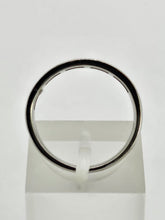 Cargar imagen en el visor de la galería, 1059: Vintage: 18ct White Gold Diamonds Stacker/Dress Ring- crisp, clean , eye candy