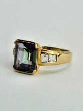 Cargar imagen en el visor de la galería, 1000: Vintage: 9ct Gold Caribbean Topaz Moonstones Cocktail Ring- extraordinary
