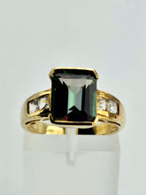 Cargar imagen en el visor de la galería, 1000: Vintage: 9ct Gold Caribbean Topaz Moonstones Cocktail Ring- extraordinary