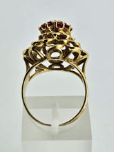 Cargar imagen en el visor de la galería, 1252: Vintage: 14ct Gold 7 Rubies Swirl Statement Cocktail Ring- remarkable, good weight