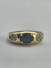 Cargar imagen en el visor de la galería, 1119: Vintage; 9ct Gold Blue Sapphire Diamonds Ring- hallmarked in London