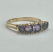 Cargar imagen en el visor de la galería, 1136: Vintage: 9ct Gold Purple Amethysts 5 Stone Stacker/ Dress Ring