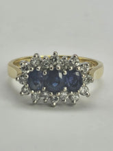 Load image into Gallery viewer, 6334: Vintage: 18ct Gold Cornflower Blue Sapphires 16 Diamonds Dress Ring- exquisite example. date mark 1992