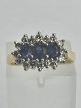 Load image into Gallery viewer, 6334: Vintage: 18ct Gold Cornflower Blue Sapphires 16 Diamonds Dress Ring- exquisite example. date mark 1992