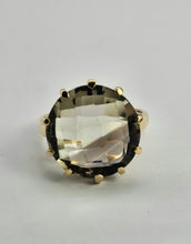 Cargar imagen en el visor de la galería, 1394: Vintage: 9ct Gold Round Cut Quartz Statement Cocktail Ring- Date-Mark 1967