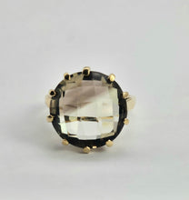 Cargar imagen en el visor de la galería, 1394: Vintage: 9ct Gold Round Cut Quartz Statement Cocktail Ring- Date-Mark 1967