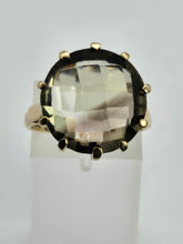 Cargar imagen en el visor de la galería, 1394: Vintage: 9ct Gold Round Cut Quartz Statement Cocktail Ring- Date-Mark 1967