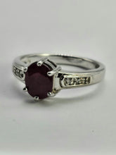 Cargar imagen en el visor de la galería, 1411: Vintage: 9ct White Gold Rich Red Ruby Diamonds Dress Ring- crisp, clean , eye candy