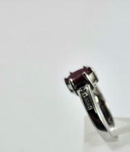 Cargar imagen en el visor de la galería, 1411: Vintage: 9ct White Gold Rich Red Ruby Diamonds Dress Ring- crisp, clean , eye candy