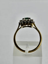 Cargar imagen en el visor de la galería, 1179: Vintage: 18ct Gold Rectangular Cut Emerald 14 Diamonds Cocktail Ring- true beauty